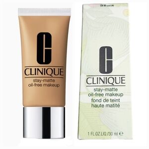 Clinique Stay-Matte Oil-Free Makeup CN 90 Sand